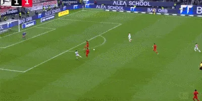 1728236442758919.gif 4.gif