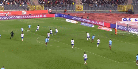 1728954684631407.gif 3.gif