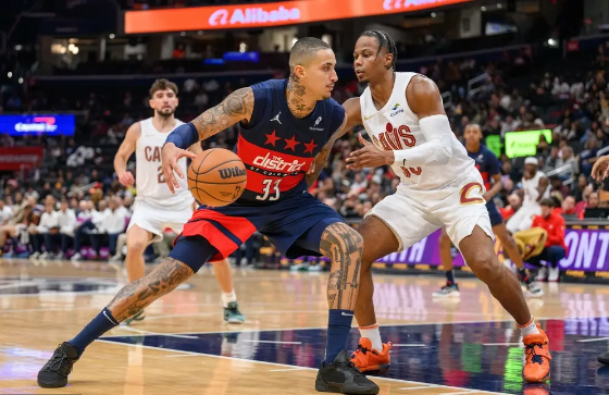 库利巴利23分 米切尔30+5 莫布利13+13 骑士轻取奇才