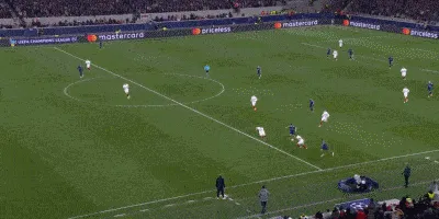 1738206724837032.gif 3.gif