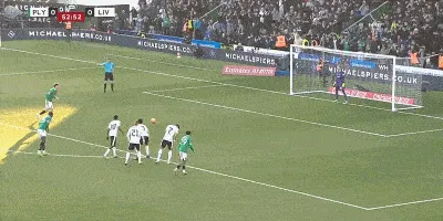 1739120691386317.gif 2.gif