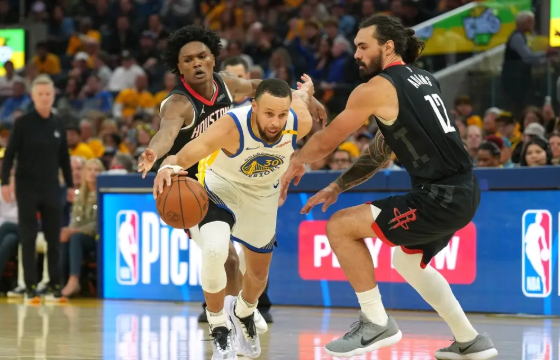 库里36+7+9 巴特勒缺战 申京罚球6中1 勇士力克火箭2-1领先