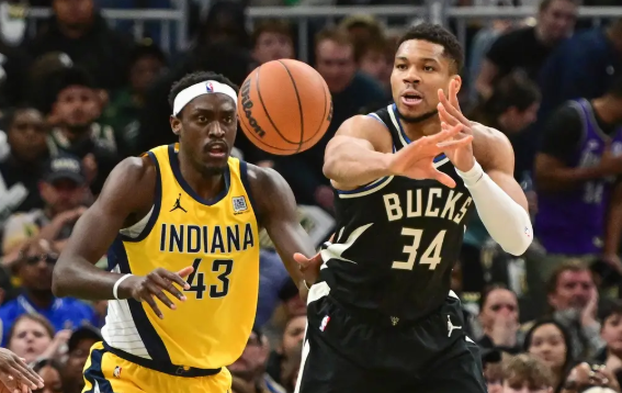 利拉德重伤 哈利17+8+15 字母哥28+15 步行者3-1擒鹿夺赛点